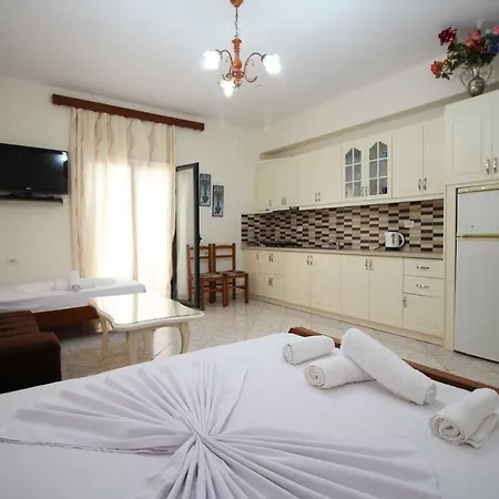 Vila Fataj *